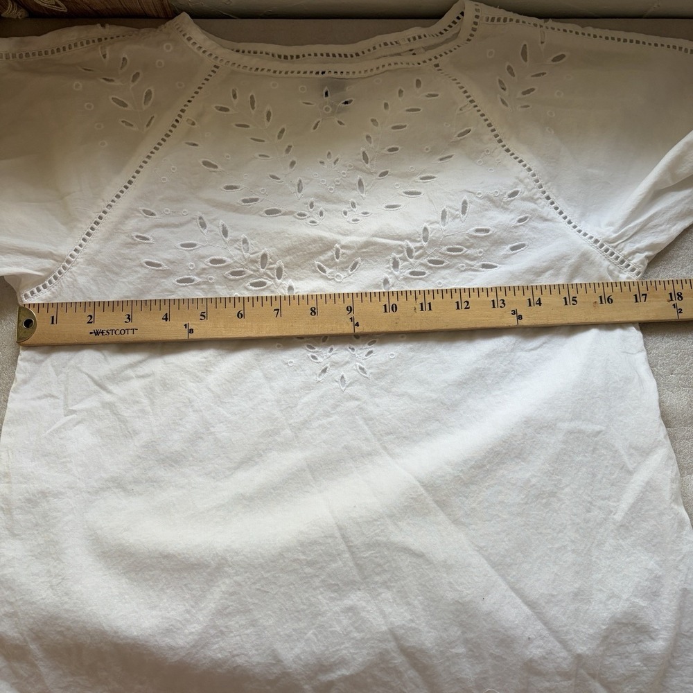 GAP Eyelet Lace Shirt Women XS White Embroidered Short Sleeve 100% Cotton Blouse - Picture 5 of 7